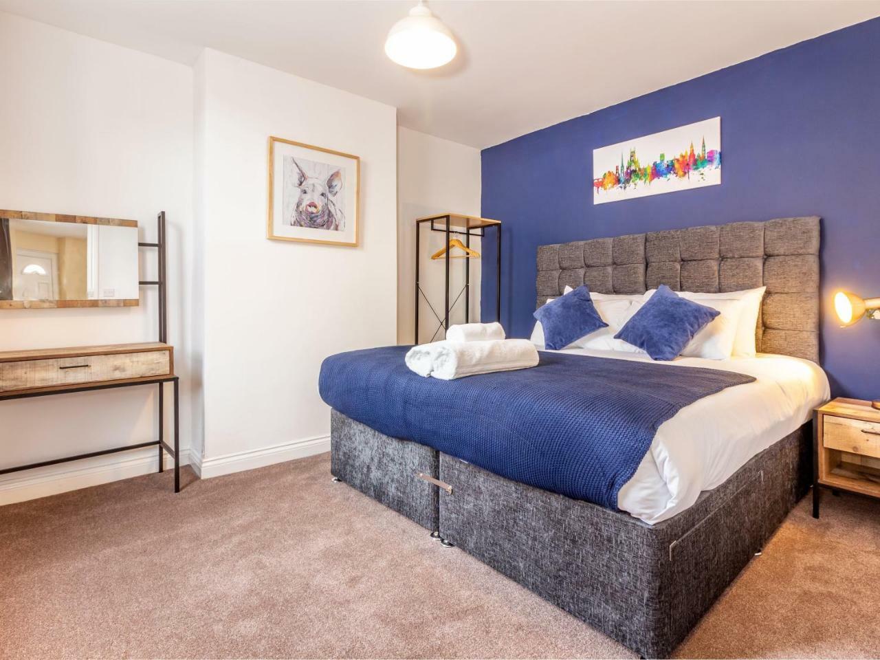 Northfield Street, Worcester City Centre - Guest Homes Bagian luar foto